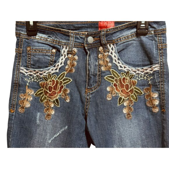 V Cristina Womens Embroidered Jeans Sz2 Midrise Slim Leg Stretch Boho Distressed - Picture 2 of 5
